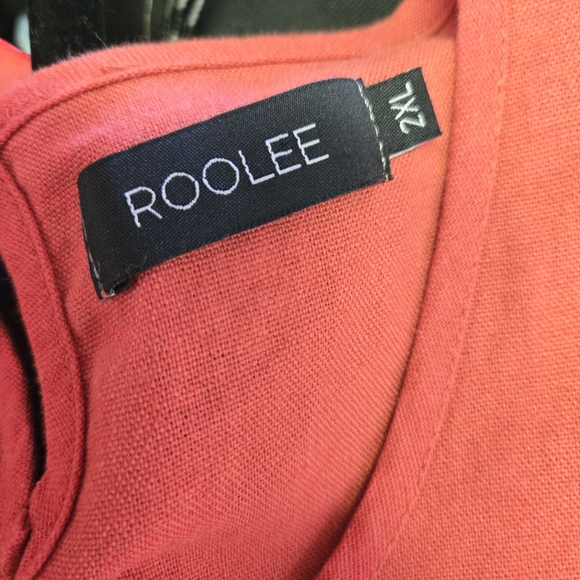 Elegant Red and Cream Dress - Picture 8 of 10